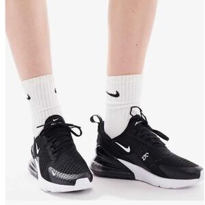 Air 270‎ Force Black and Gray Air Max Sneakers size 10